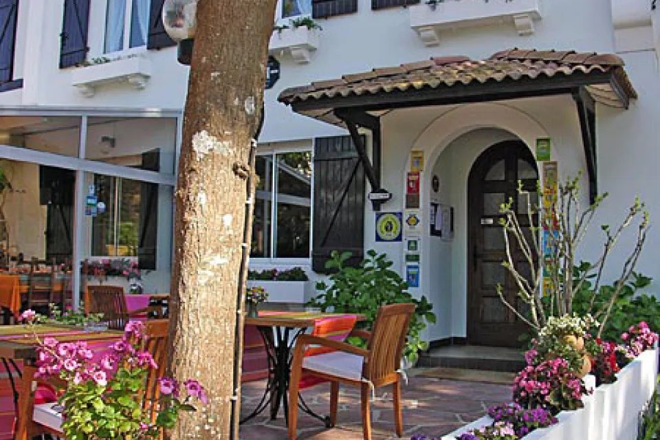 Hôtel L'Emeraude des Bois