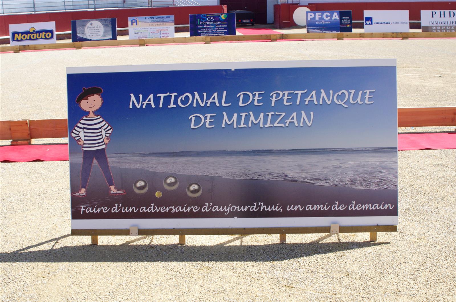 Concours de pétanque officiel National en trip ...