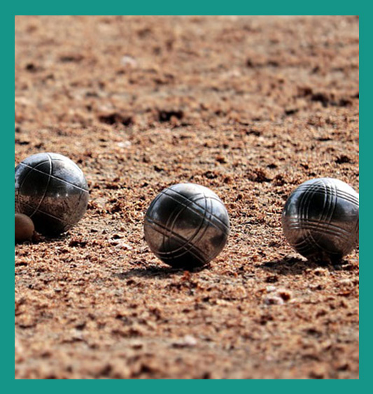 Concours de pétanque