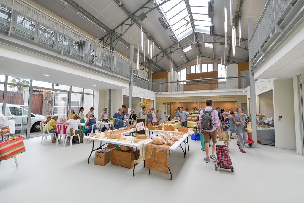 Marché traditionnel e ... - Crédit: Gilles ARROYO | CC BY-NC-ND 4.0