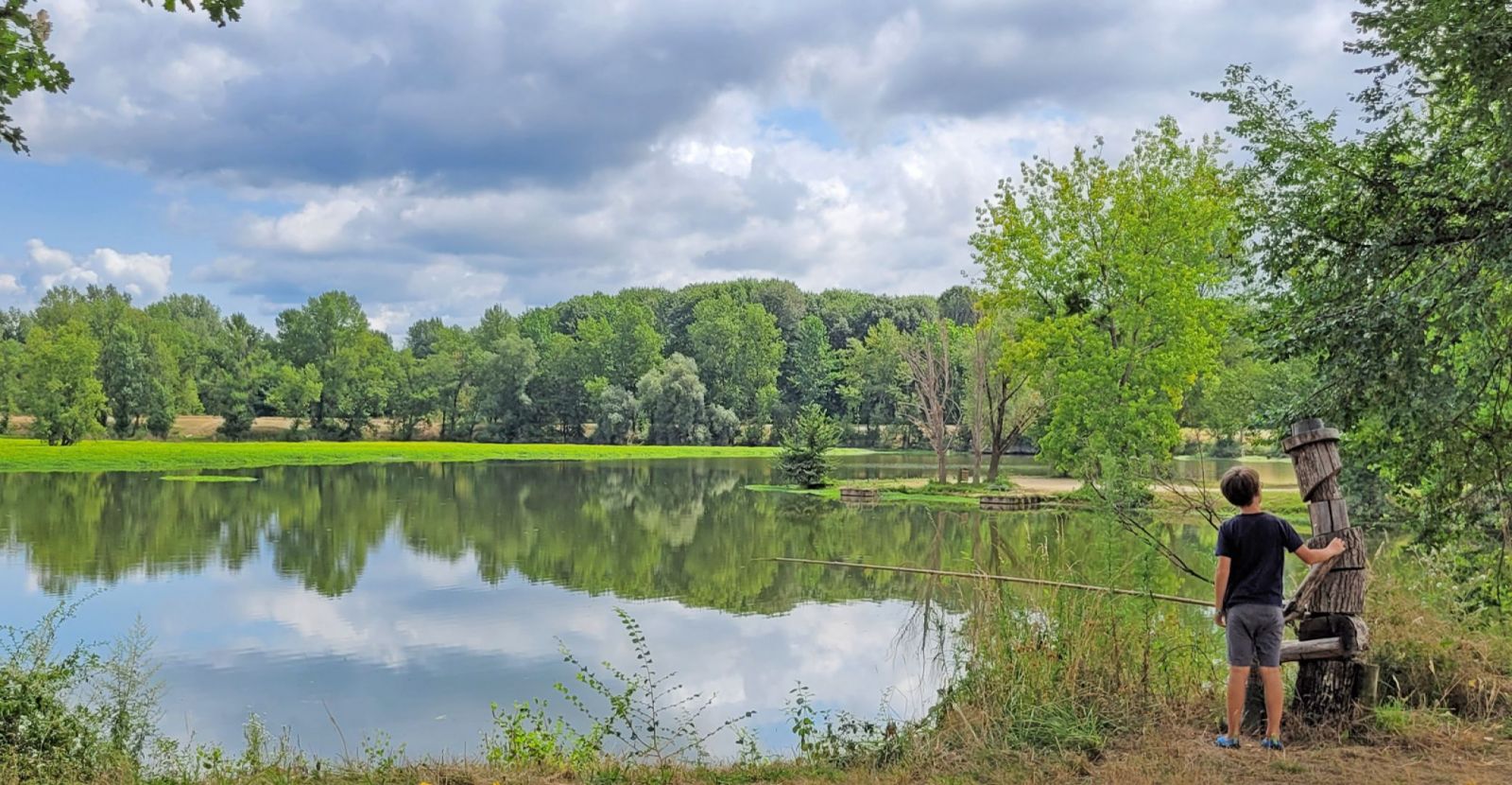 A nature break at the Lacs de Nerbis